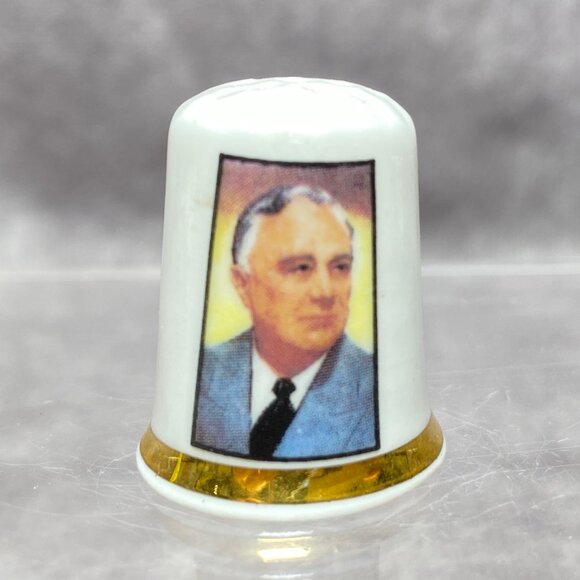 Franklin D. Roosevelt Collectible Thimble Finsbury Fine Bone China England - Picture 1 of 7
